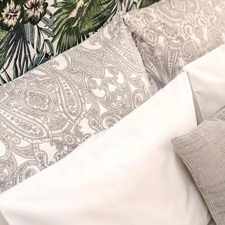 Lexi With Roof Terrace