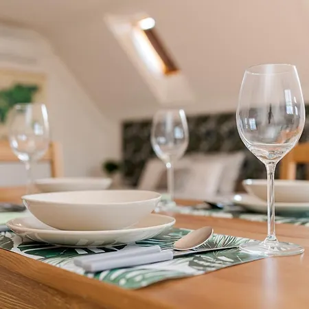 Lexi Apartman with Roof Terrace Balatonboglár *
