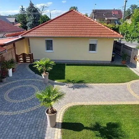 Apartment Lexi With Roof Terrace Balatonboglar