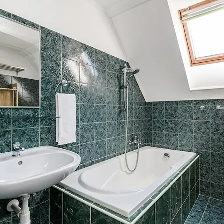 Apartamento Lexi Apartman with Roof Terrace Balatonboglár Balatonboglár