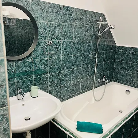 Lexi With Roof Terrace Appartement Balatonboglár