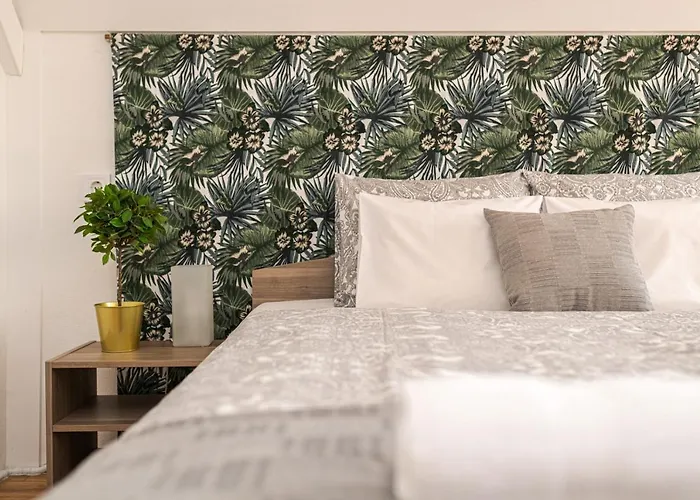 Lexi With Roof Terrace Balatonboglár