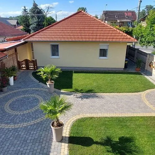 公寓 Lexi With Roof Terrace Balatonboglár