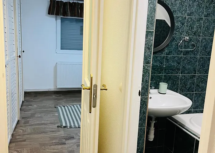 Lexi With Roof Terrace * Balatonboglár